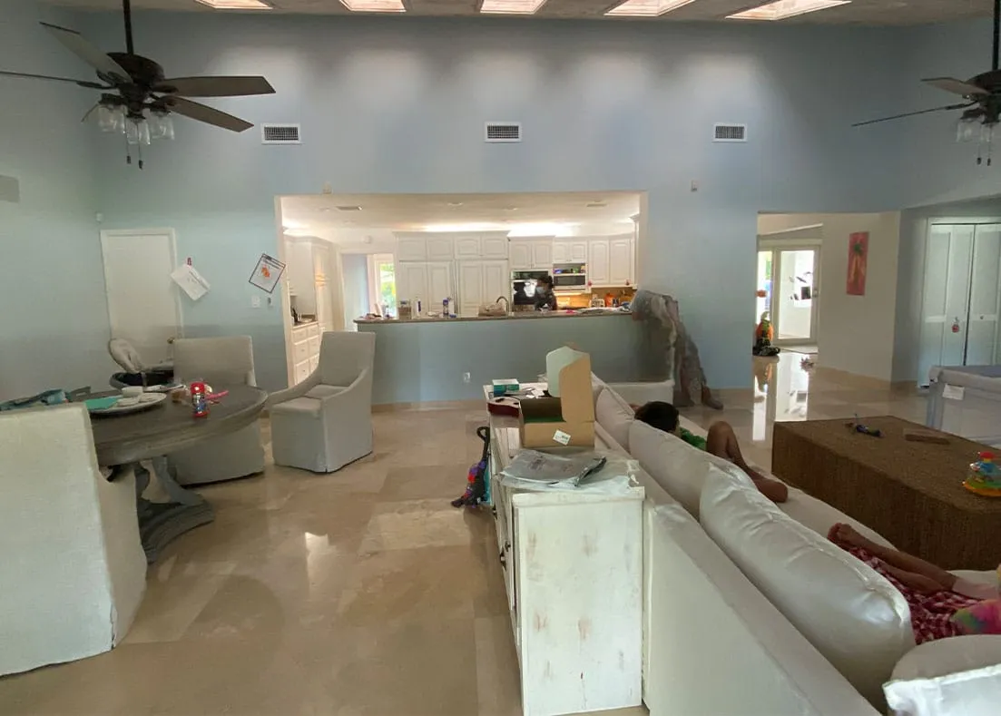 Pinecrest home interior before the renovation