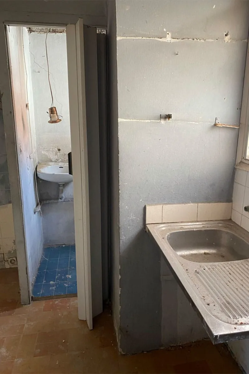 Barcelona roof studio before the renovation