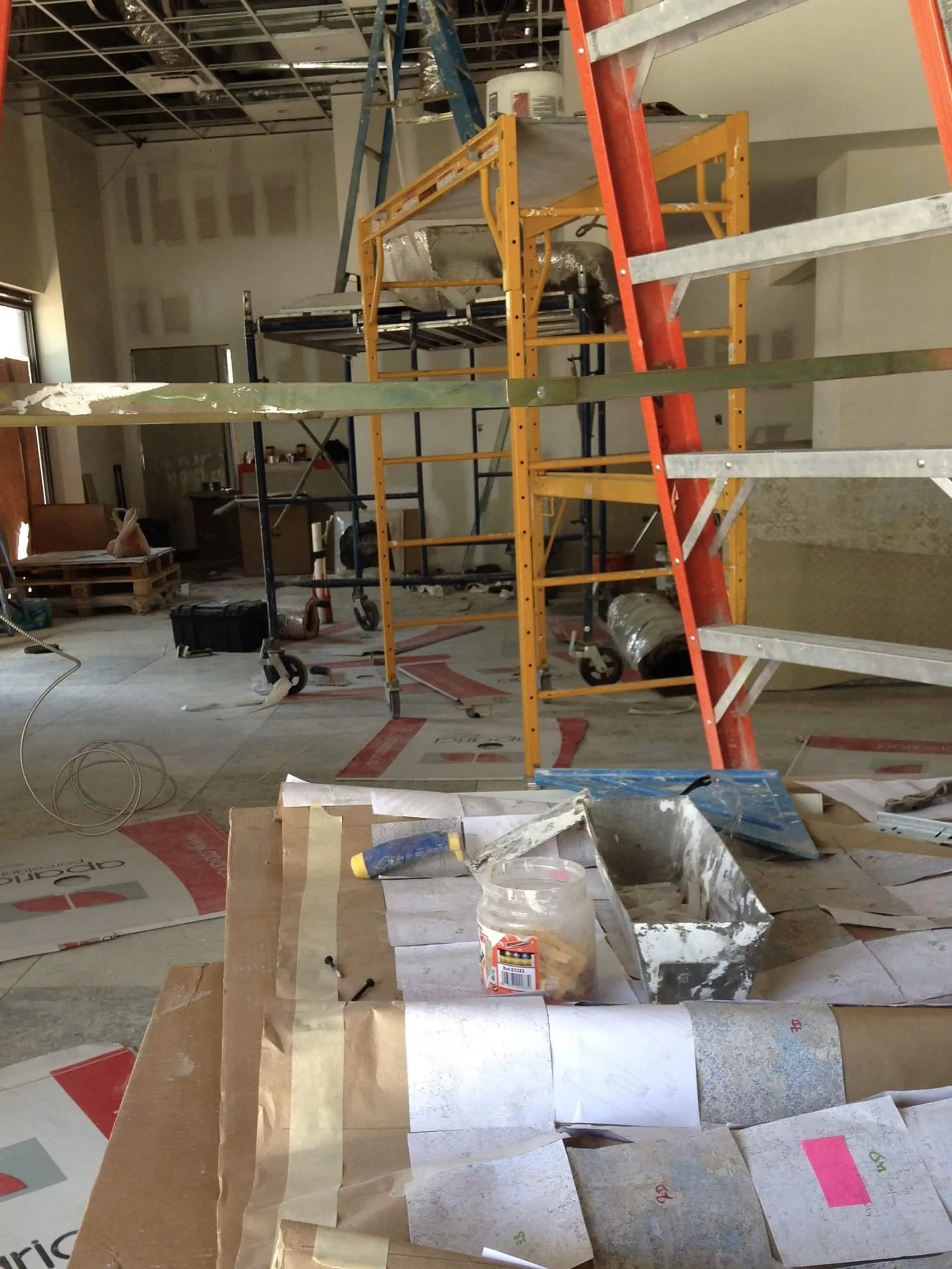 Café Crème Miami Restaurant - before picture of the construction with scaffolding